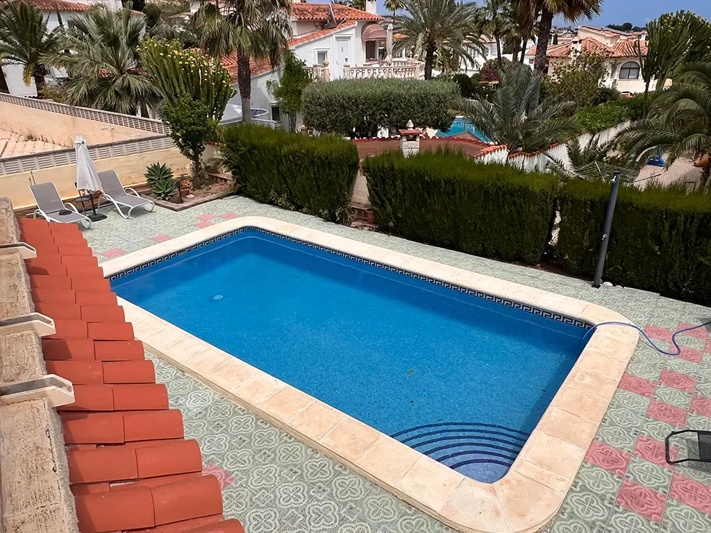 pool